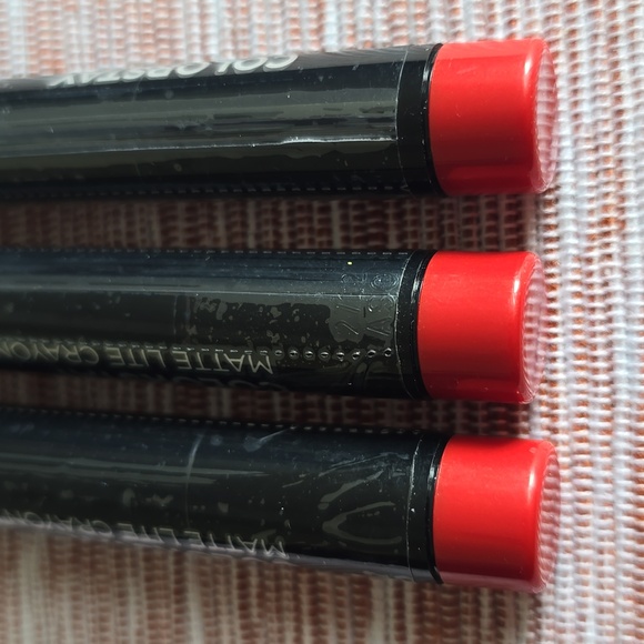 REVLON BRAND WOMENS COLORSTAY MATTE LITE LIP CRAYON BUNDLE OF 3 - Picture 8 of 10